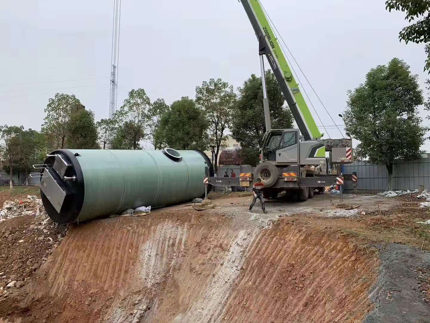 һ�w����ˮ��վ�S��ֱ�N